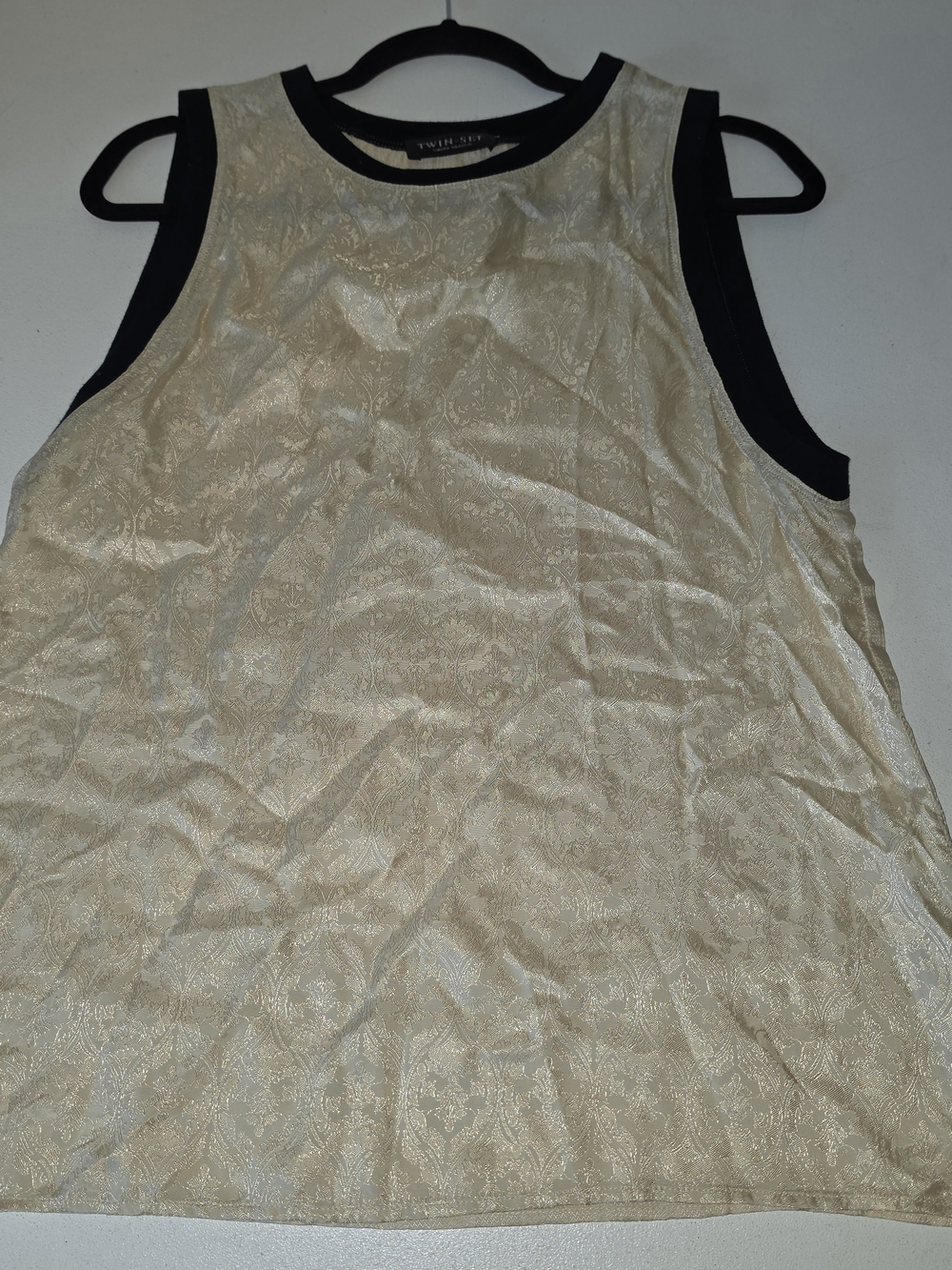 Twin-Set Sleeveless Metallic Jacquard Shell in Ivory with Black Trim